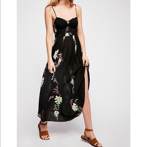 Free People Dresses & Skirts - Beau Smocked Slip